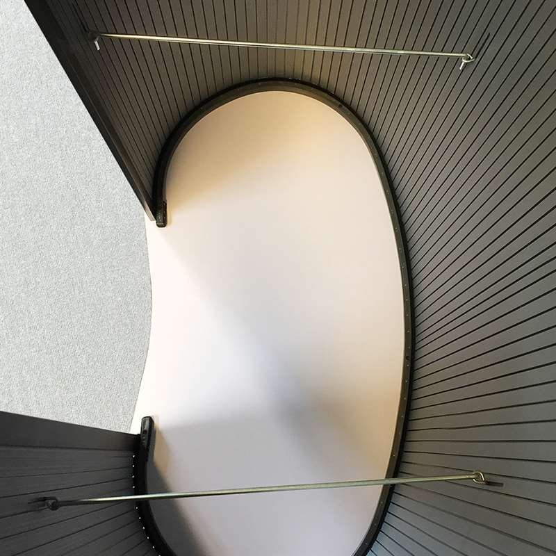 Oval, buet messedisk #4