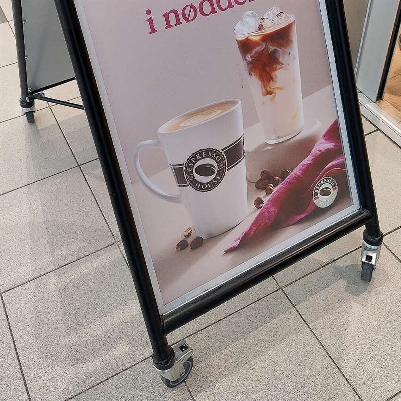 Expo Sign Lux Gadeskilt med logoplade og hjul - sort - 50 x 70 cm #3