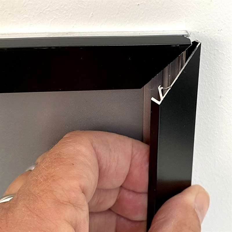 Klikramme med 20mm aluminium fladprofil, sort - 70 x 100 cm #3
