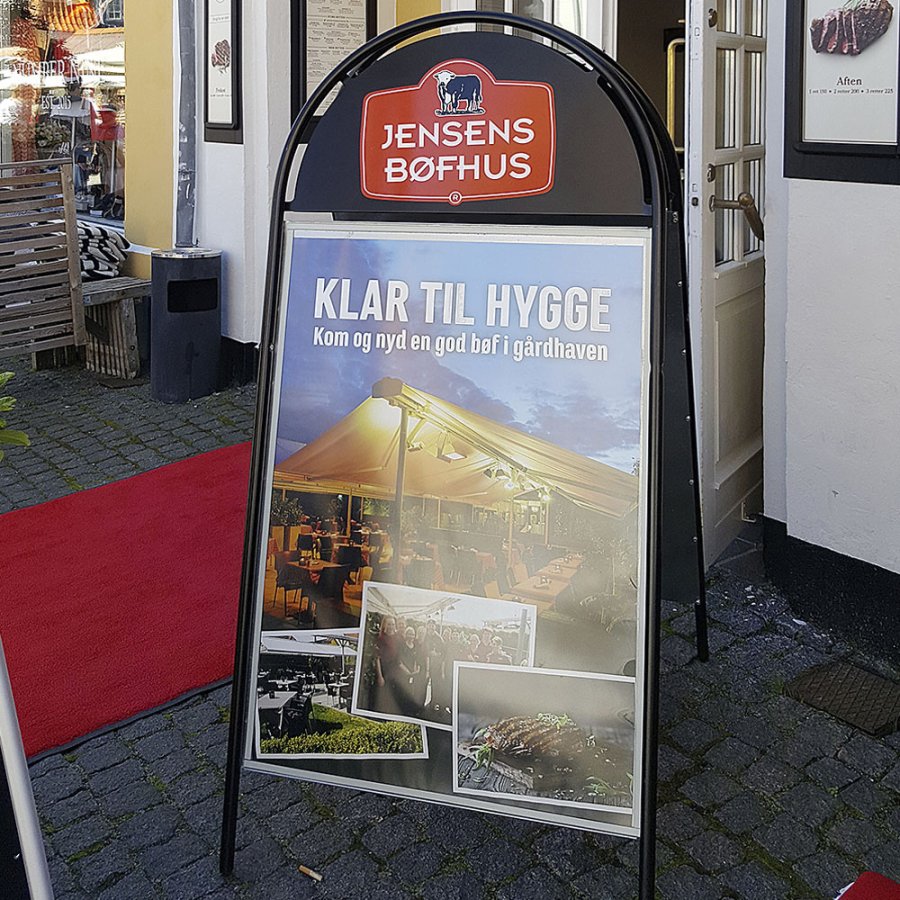 Expo Gotik Gadeskilt med logoplade - A1 - sort #15