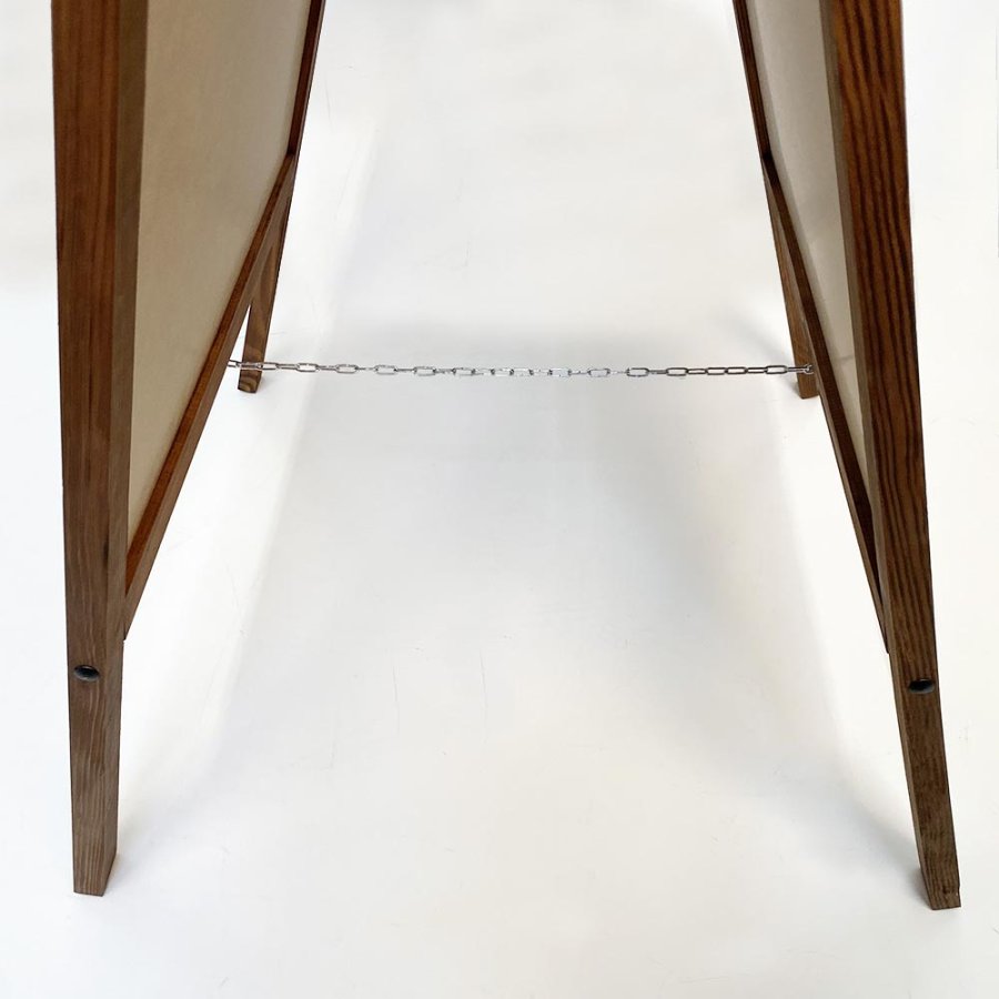 A-skilt kridttavle inkl. 8 stk. kridt-markerpenne, 53 x 67 cm - m&oslash;rkbejdset tr&aelig;