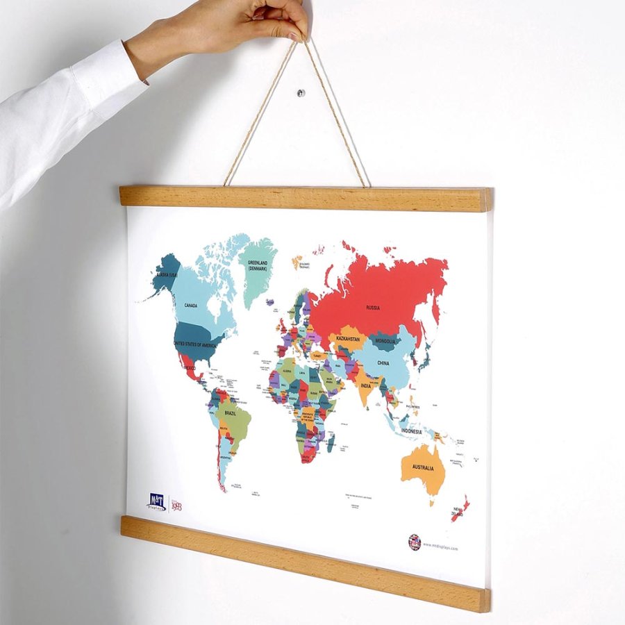 Wood Poster Hanger i lys b&oslash;g. plakatliste i tr&aelig;, magnetisk - 50cm s&aelig;t