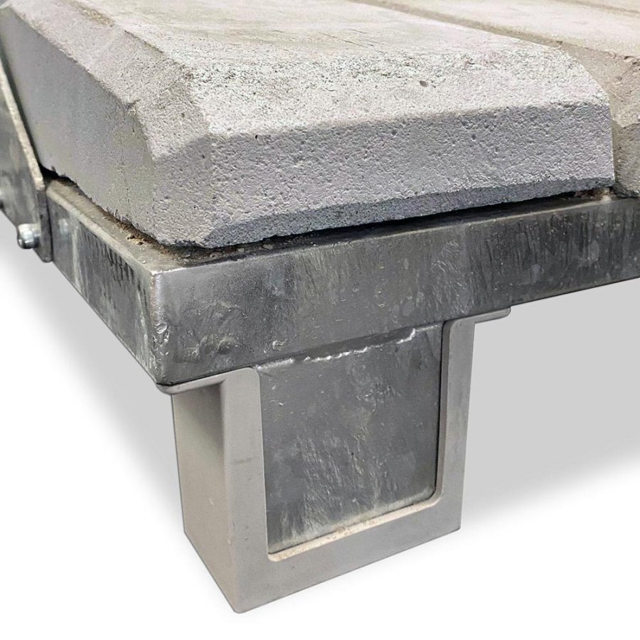 Heavy Outdoor Betonstander Gadeskilt - 100x140 cm