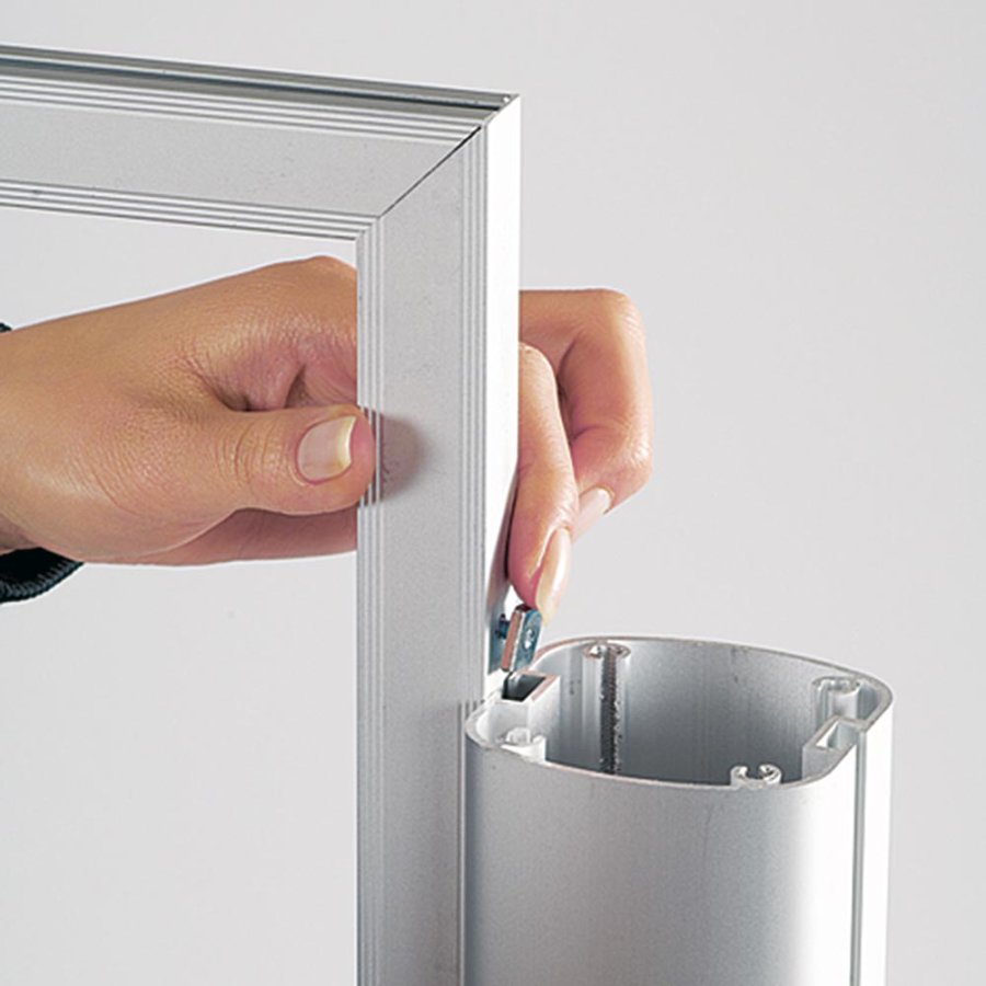 Infostander, MultiStand, enkeltsidet, 4 A4 hylder, 2 slide-in rammer, A2 - 42 x 59,4 cm