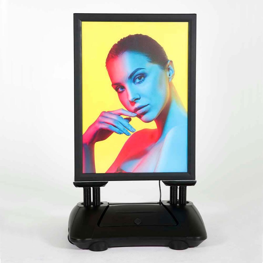 Wind-LED Pro Waterbase Gadeskilt, 44mm ramme,  A1 - inkl. batteri. Sort