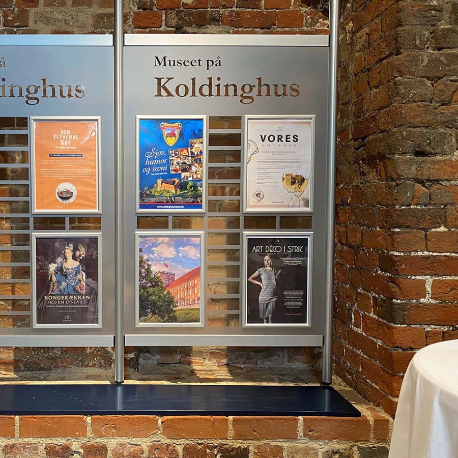 Klikramme med 20mm aluminium fladprofil, s&oslash;lv - A3