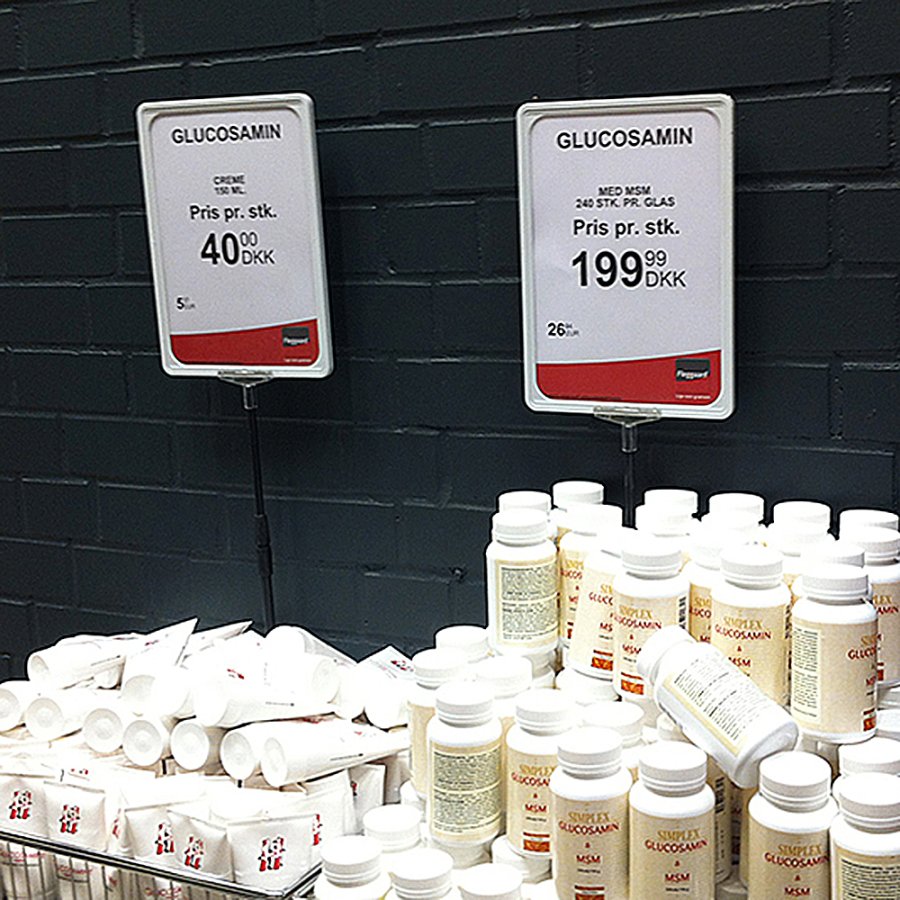 Skilteholder, stang og fod af metal, ABS Ramme, Hvid, A5 - 14,8 x 21 cm