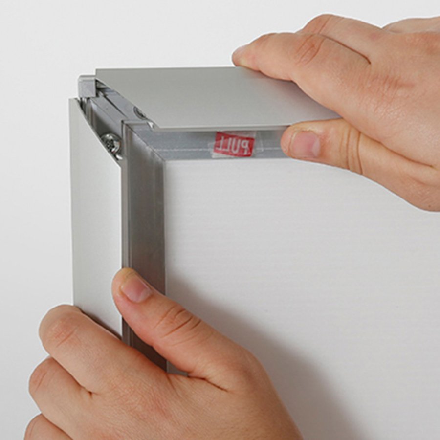 Wind-Sign Waterbase Pro Gadeskilt - s&oslash;lv - 50x70 cm