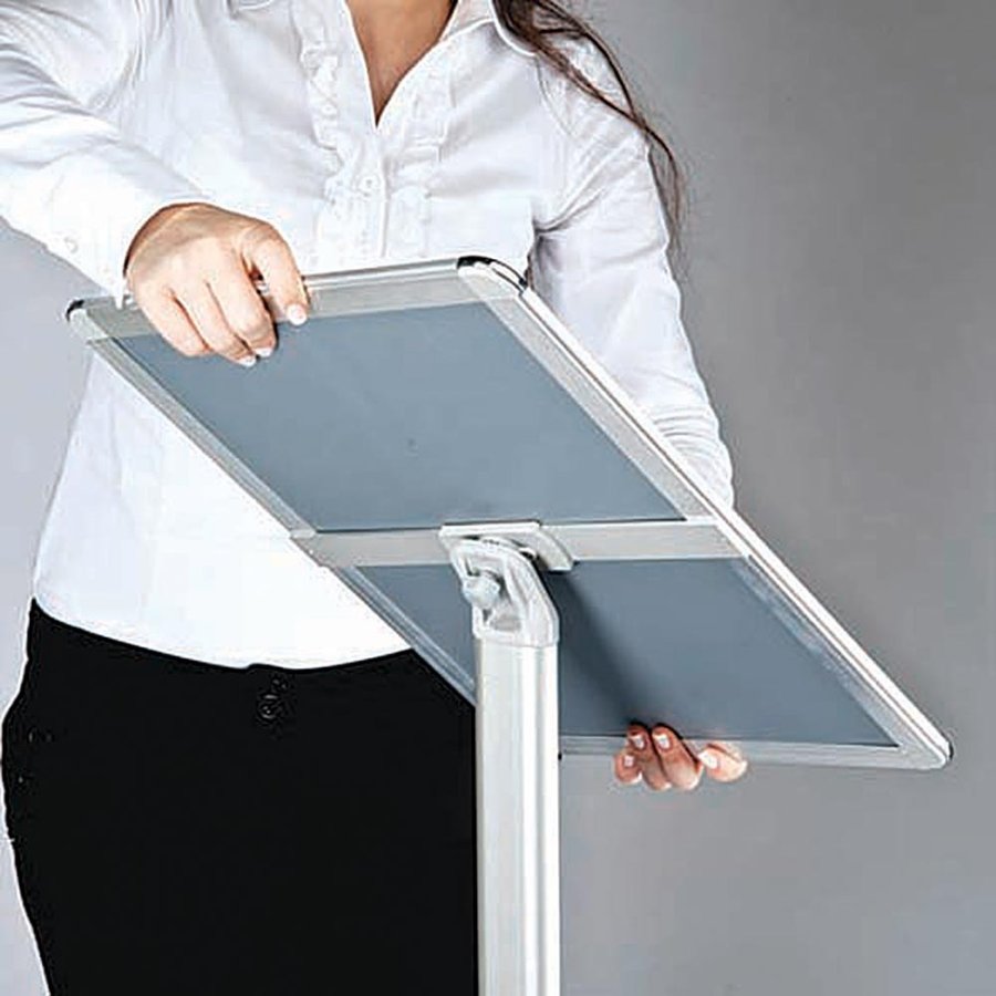 Expo Infostander - A4 - s&oslash;lv