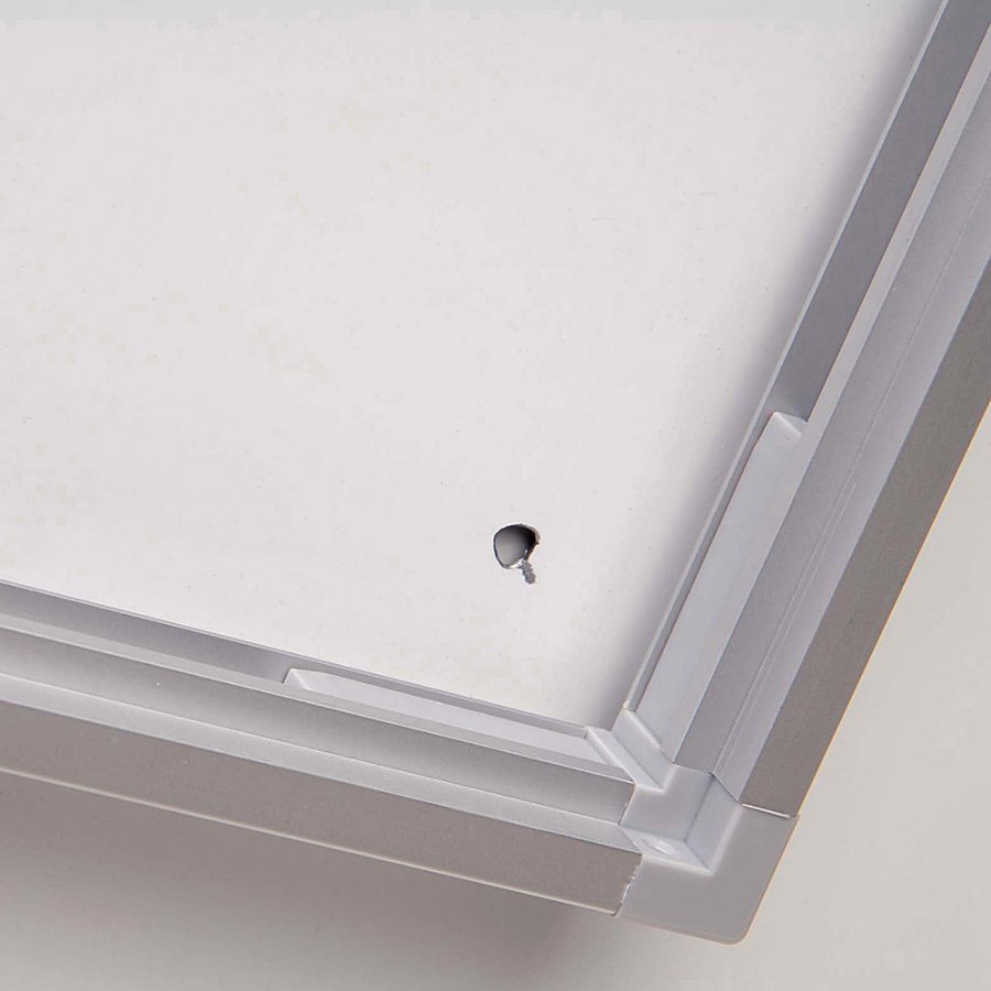 Infoboks med magnetisk whiteboard, l�s foran, 4 x A4, indend�rs, 51,5 x 68,5 cm